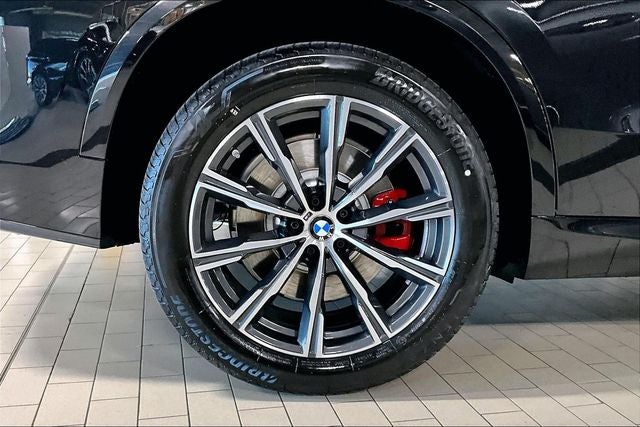 2026 BMW X5 M60i