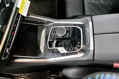 2027 BMW X6 xDrive40i