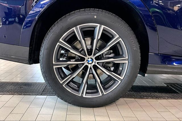 2027 BMW X6 xDrive40i