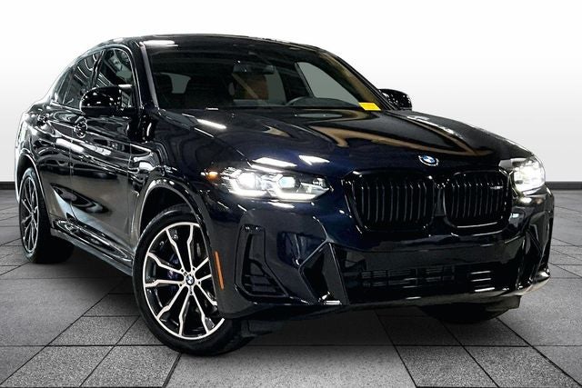 2023 BMW X4 M40i's photo