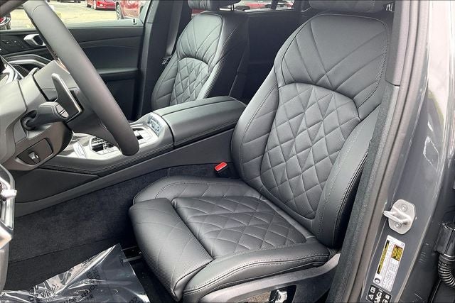 2027 BMW X6 M60i