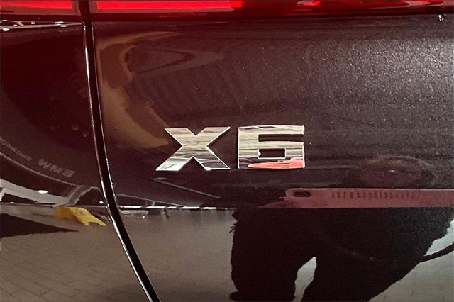 2026 BMW X6 M60i