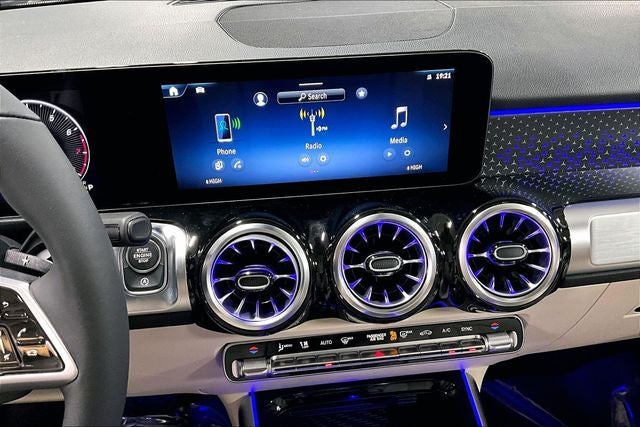 2026 Mercedes-Benz GLB GLB 250 4MATIC®