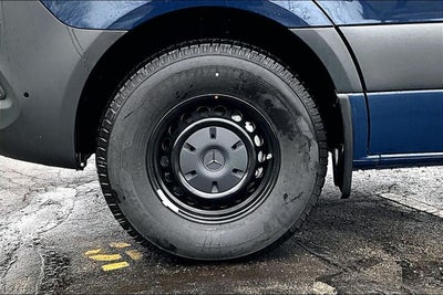 2026 Mercedes-Benz Sprinter 2500 Crew 144 WB