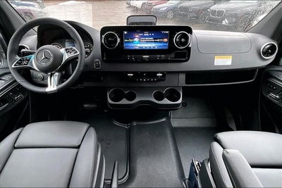 2026 Mercedes-Benz Sprinter 2500 Crew 144 WB