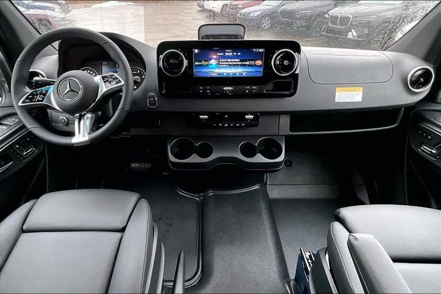 2026 Mercedes-Benz Sprinter 2500 Crew 144 WB