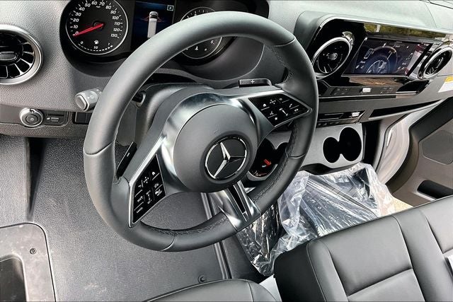 2026 Mercedes-Benz Sprinter 2500 Cargo 144 WB