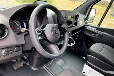 2026 Mercedes-Benz Sprinter 2500 Cargo 144 WB
