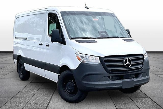2026 Mercedes-Benz Sprinter 2500 Cargo 144 WB