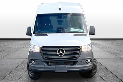 2025 Mercedes-Benz Sprinter 2500 Cargo 144 WB