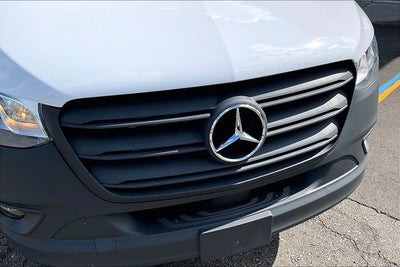 2025 Mercedes-Benz Sprinter 2500 Cargo 144 WB