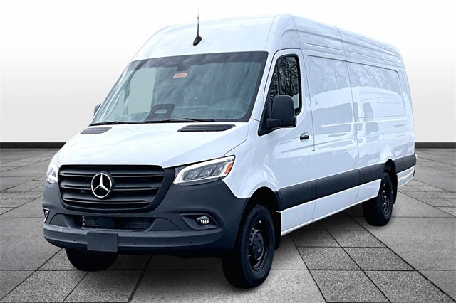2025 Mercedes-Benz Sprinter 3500 Cargo 170 WB Extended