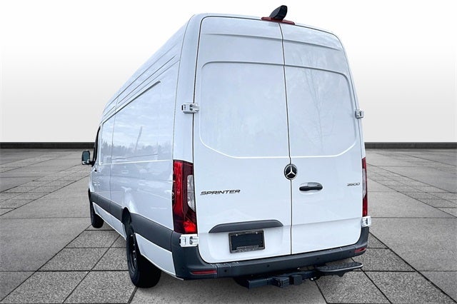 2025 Mercedes-Benz Sprinter 3500 Cargo 170 WB Extended