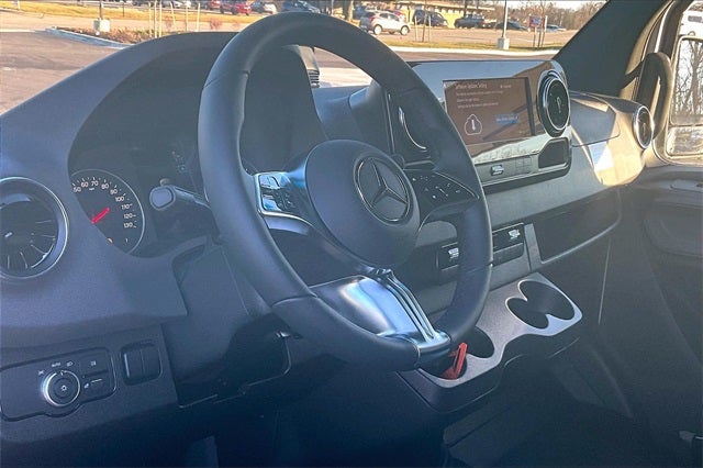 2025 Mercedes-Benz Sprinter 3500 Cargo 170 WB Extended