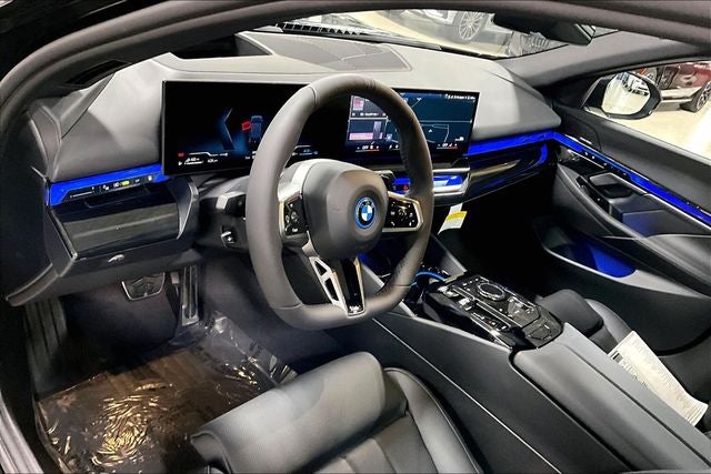 2026 BMW 5 Series 550e xDrive