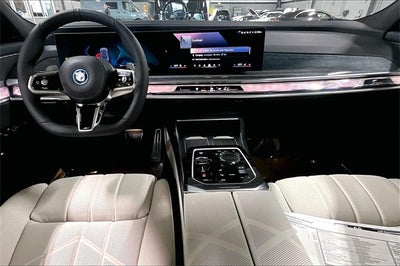 2026 BMW 7 Series 750e xDrive