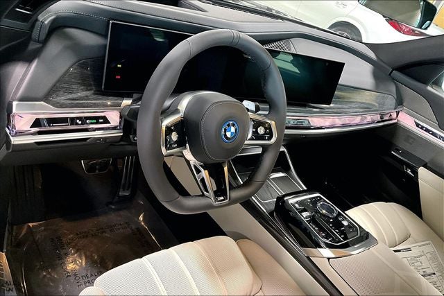 2026 BMW 7 Series 750e xDrive
