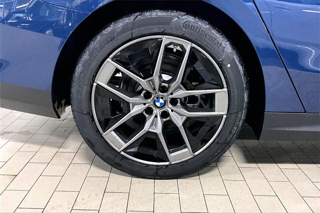 2026 BMW 5 Series 530i xDrive