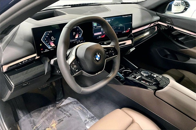 2026 BMW 5 Series 530i xDrive