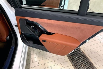 2027 BMW 7 Series 740i xDrive