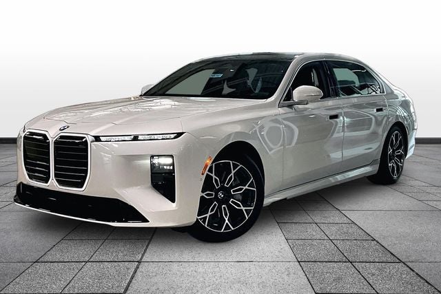 2027 BMW 7 Series 740i xDrive