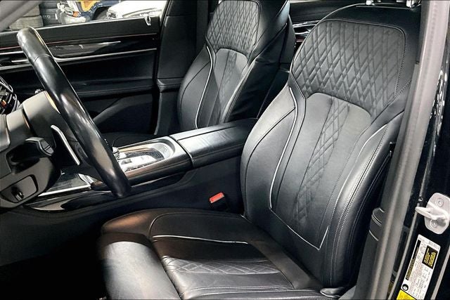 2022 BMW 7 Series 750i xDrive