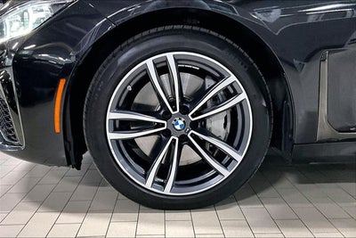 2022 BMW 7 Series 750i xDrive