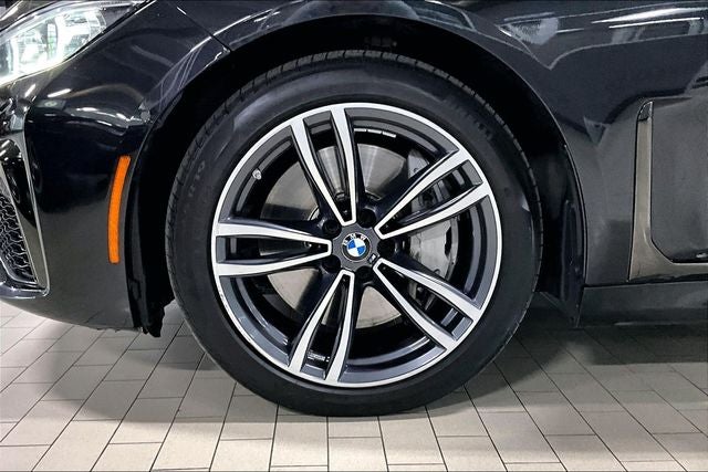 2022 BMW 7 Series 750i xDrive