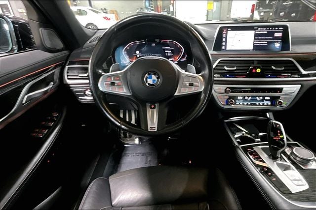 2022 BMW 7 Series 750i xDrive