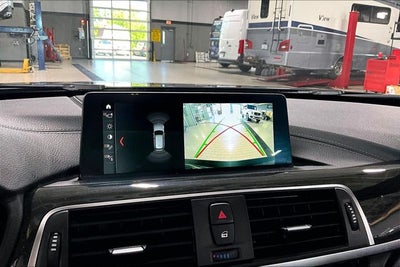 2018 BMW 3 Series 330i xDrive