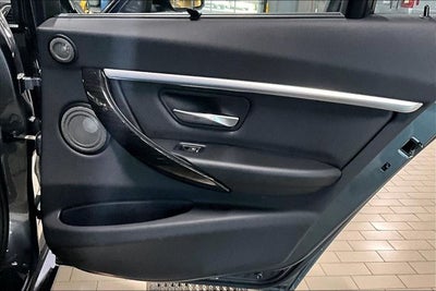 2018 BMW 3 Series 330i xDrive