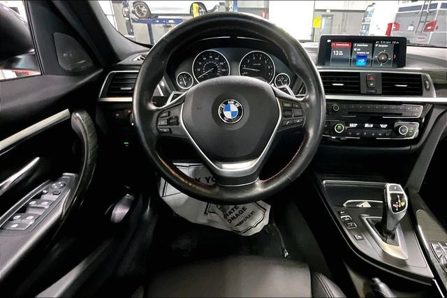 2018 BMW 3 Series 330i xDrive