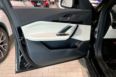 2027 BMW X2 xDrive28i