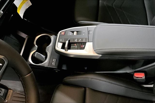2027 BMW X2 xDrive28i