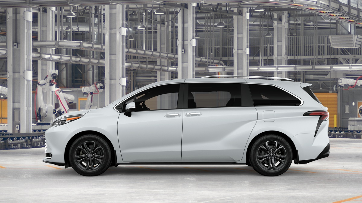 2026 Toyota Sienna Platinum