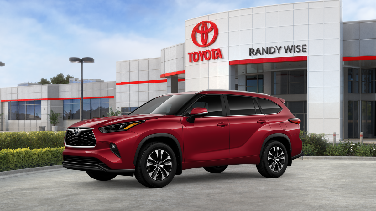 2026 Toyota Highlander XLE