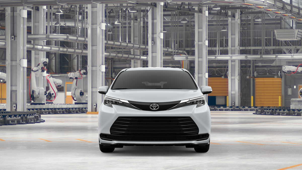 2026 Toyota Sienna LE