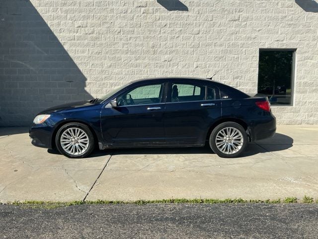 2011 Chrysler 200 Limited