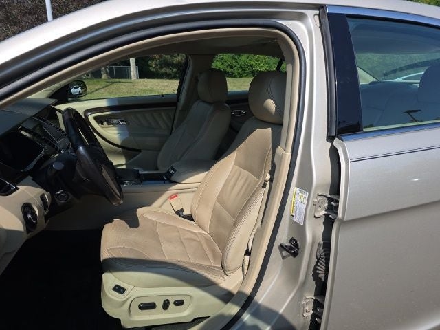 2018 Ford Taurus Limited