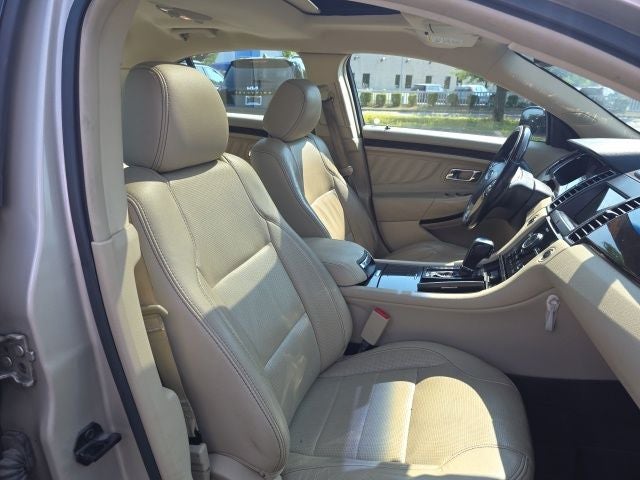 2018 Ford Taurus Limited