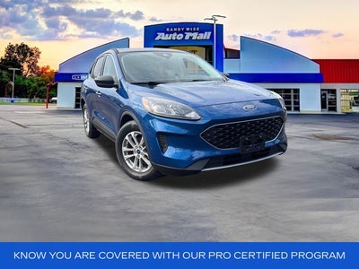 2022 Ford Escape Hybrid SE