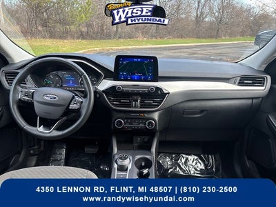 2022 Ford Escape Hybrid SE