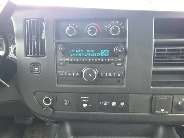 2017 Chevrolet Express 3500 LT Passenger