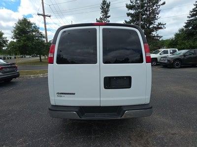 2017 Chevrolet Express 3500 LT Passenger