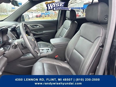 2023 Chevrolet Traverse LT Leather