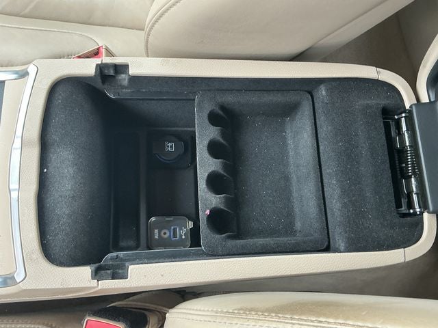 2012 Chrysler 300 Limited