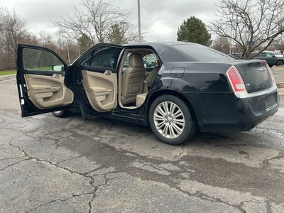 2012 Chrysler 300 Limited