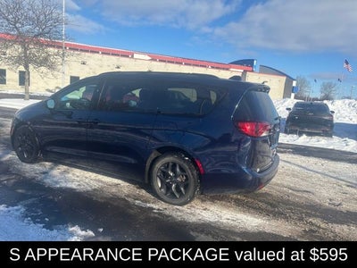 2018 Chrysler Pacifica Touring L