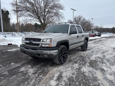 2004 Chevrolet Avalanche 1500 Base