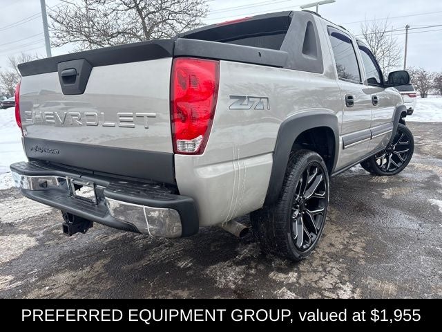 2004 Chevrolet Avalanche 1500 Base